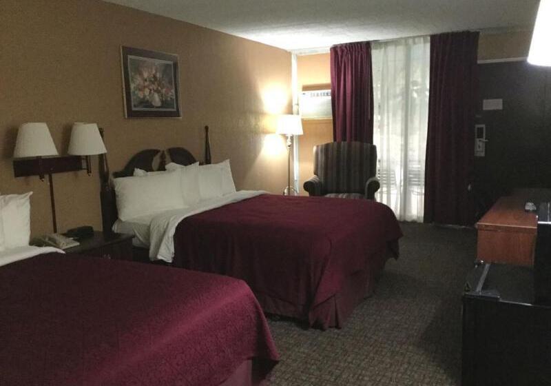 호텔 Fairbridge Inn & Suites Poconos