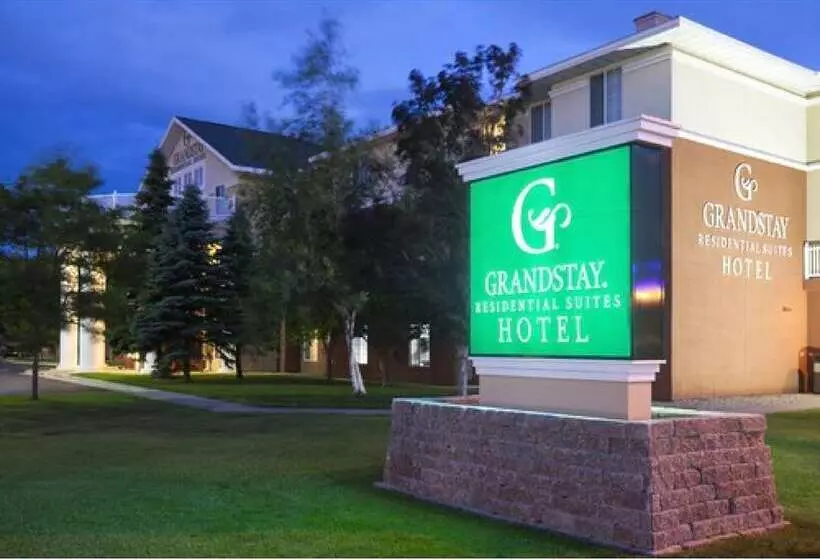 Отель Grandstay Residential Suites