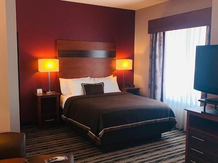 בית מלון כפרי Grandstay Residential Suites