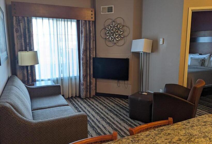 בית מלון כפרי Grandstay Residential Suites