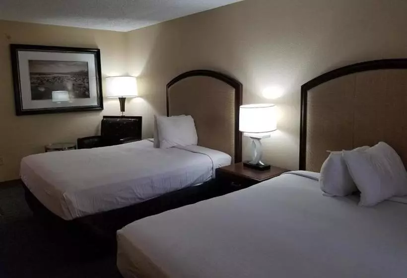 בית מלון כפרי Hospitality Inn