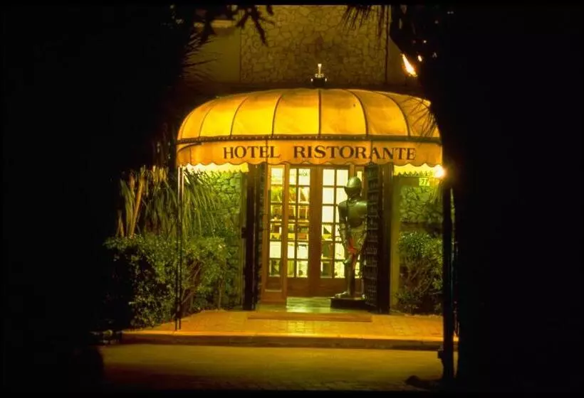 Отель La Riserva Di Castel D Appio Charme & Relax