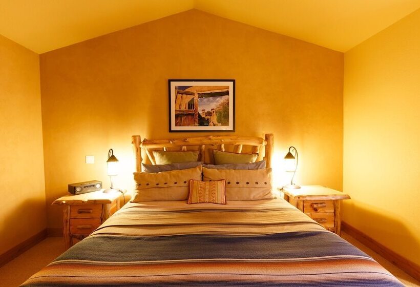 Отель Niwot Inn & Spa