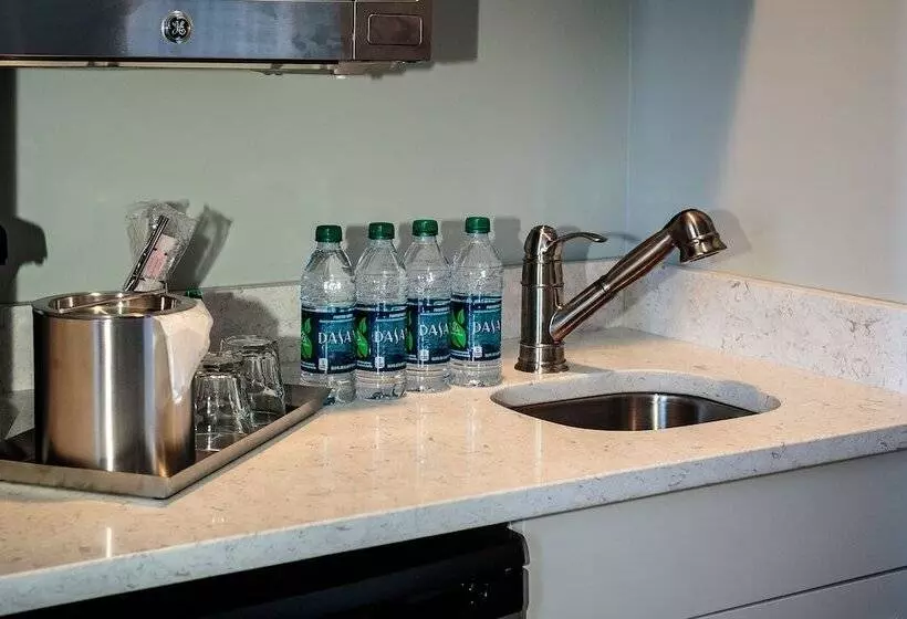 Отель Olde Harbour Inn, Historic Inns Of Savannah Collection