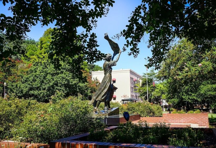 בית מלון כפרי Olde Harbour Inn, Historic Inns Of Savannah Collection