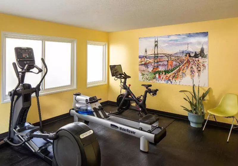 酒店 Park Lane Suites & Inn