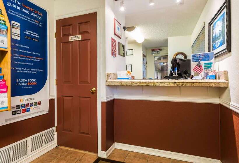 酒店 Rodeway Inn Enumclaw Mount Rainier Crystal Mountain Area