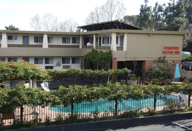 호텔 Stanford Motor Inn