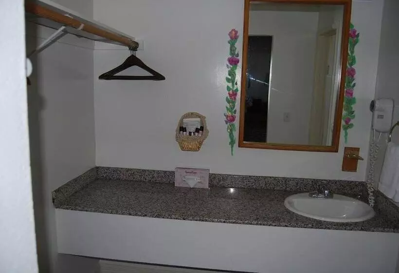 ホテル Stanford Motor Inn