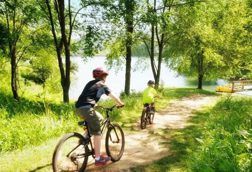 호텔 Stonewall Resort