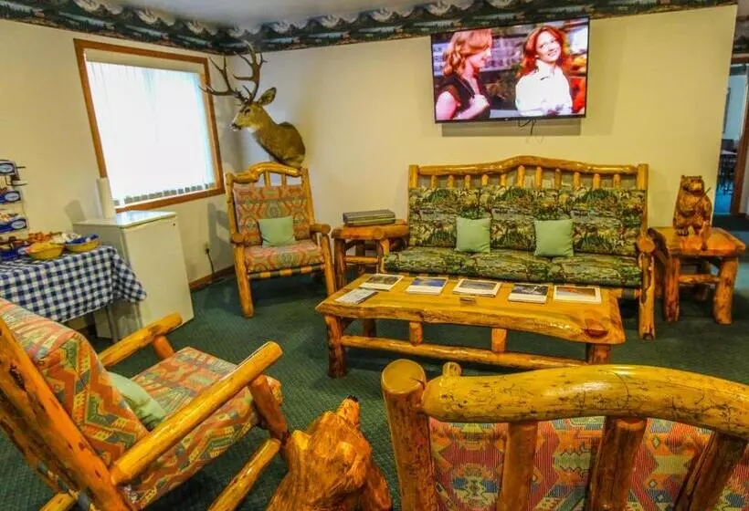 Отель Timbers At Island Park