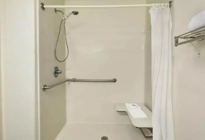 호텔 Travelodge By Wyndham Sharon Springs