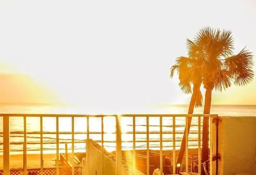 모텔 Beachside Hotel   Daytona Beach   No Pool
