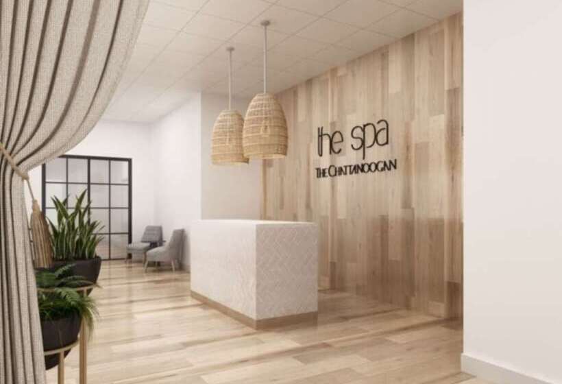 The Chattanoogan Hotel, Curio Collection By Hilton