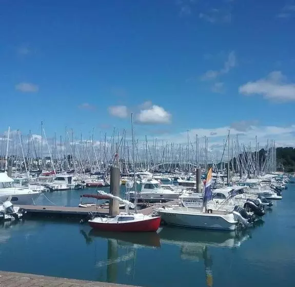 Aamiaismajoitus (B&B) Au Plaisir D’accueillir