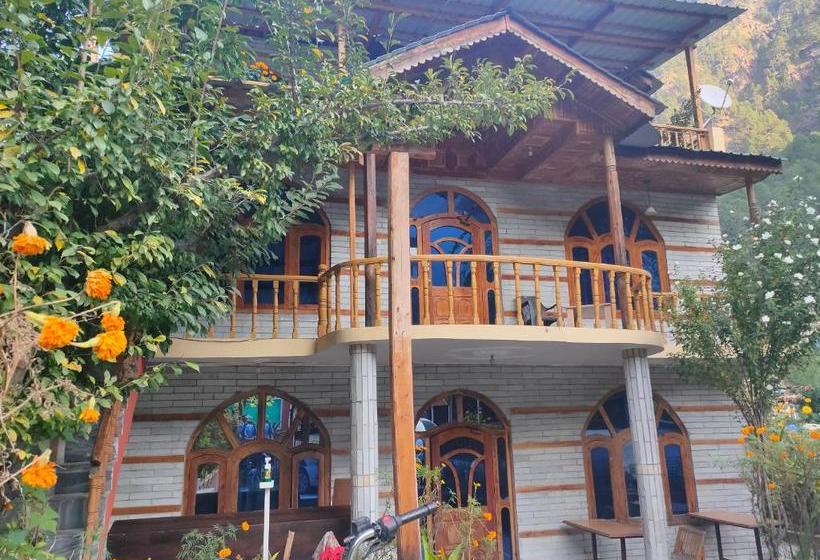 Bed and Breakfast Deeya Palace