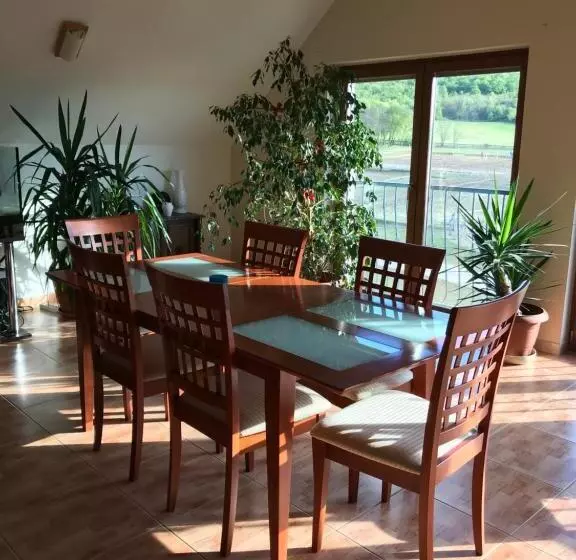 ベッドアンドブレックファースト Prosper Lovasklub Panzió