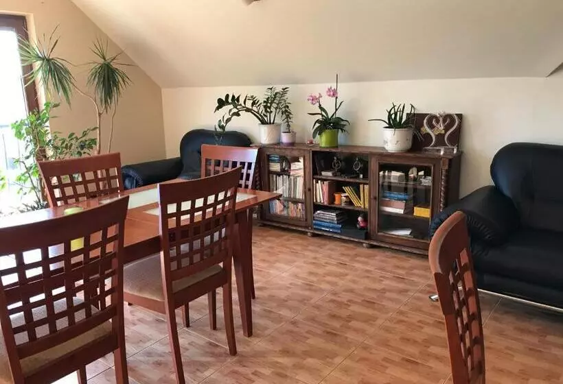 ベッドアンドブレックファースト Prosper Lovasklub Panzió