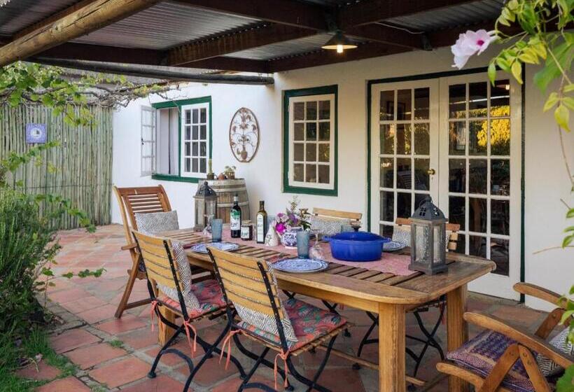 Отель Alpha Excelsior Guest Farm