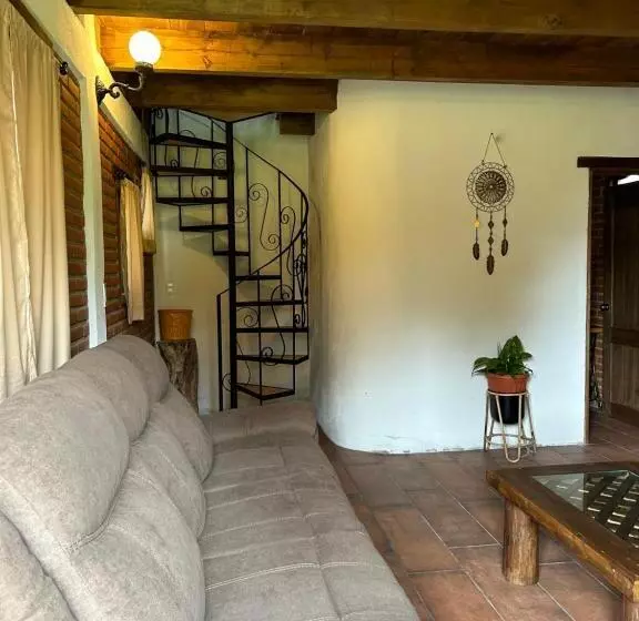 Hotelli Cabanas Del Bosque By Rotamundos