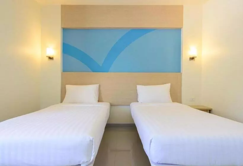 هتل Hop Inn Phitsanulok Mittraphap Road