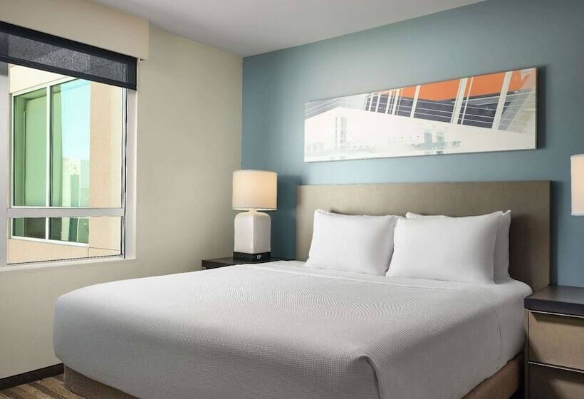 هتل Hyatt House La University Medical Center