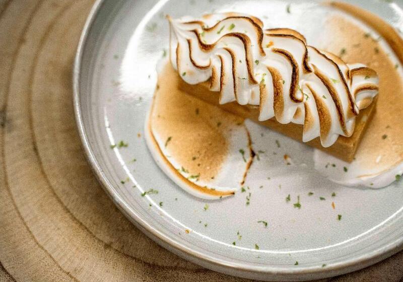 בית מלון כפרי Mercure Peyragudes Loudenvielle Pyrenees