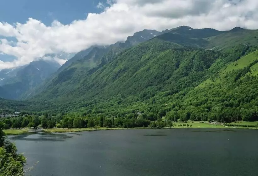 Hotelli Mercure Peyragudes Loudenvielle Pyrenees