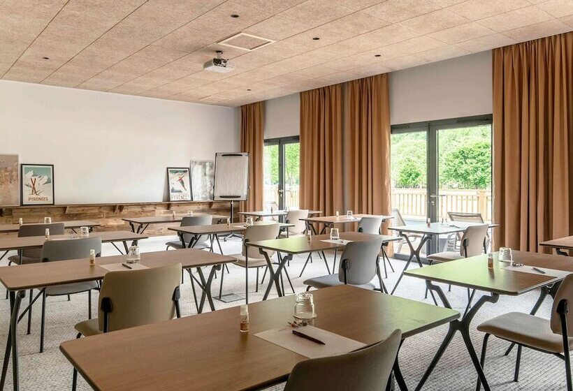 בית מלון כפרי Mercure Peyragudes Loudenvielle Pyrenees