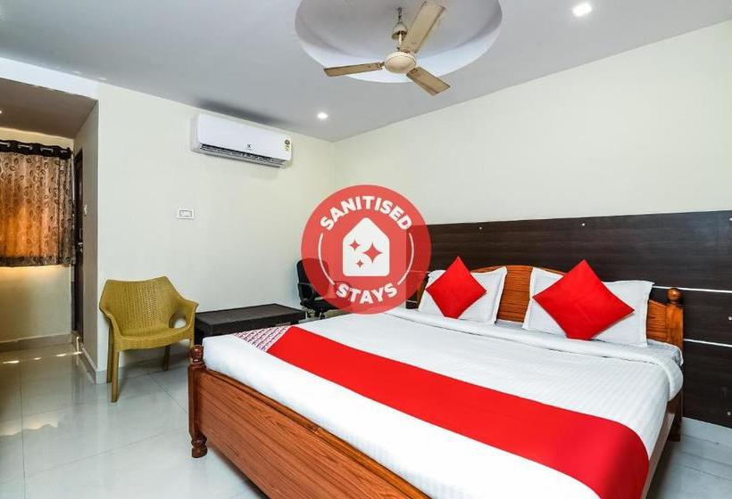 Hotel Flagship Akshaya Heights