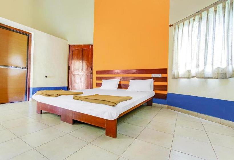 Hotel Spot On 49075  Sadanand