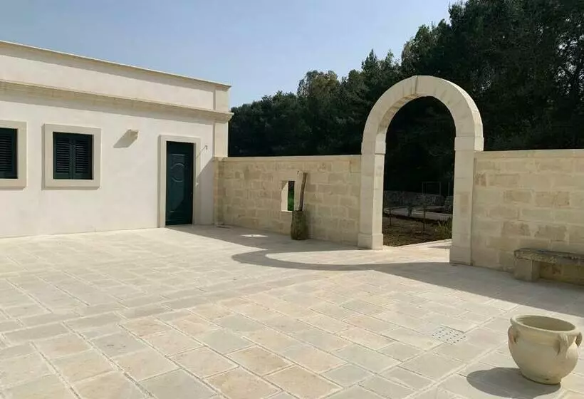Hotelli Agriturismo Messer Gesualdo