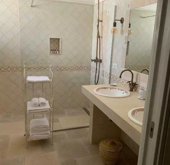 Hotelli Agriturismo Messer Gesualdo