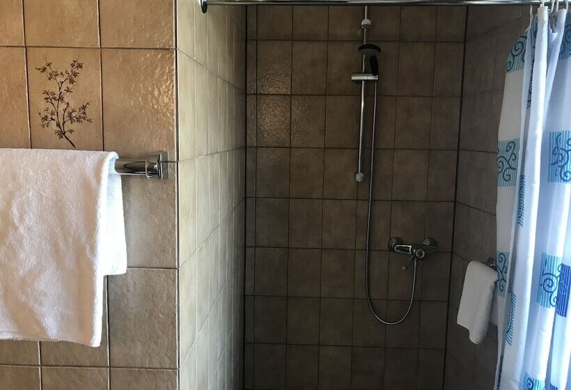 בית מלון כפרי Filoxenia Am Deutschen Weintor