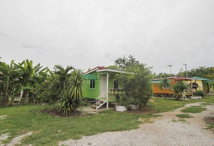 בית מלון כפרי Oyo 75325 Our House Tha Sao