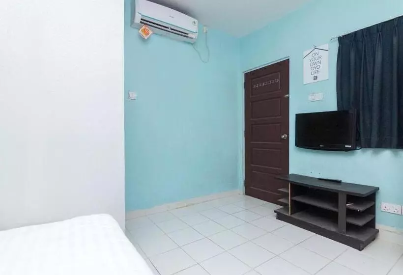 Hotelli Oyo Life 2466 Galaxy Kost