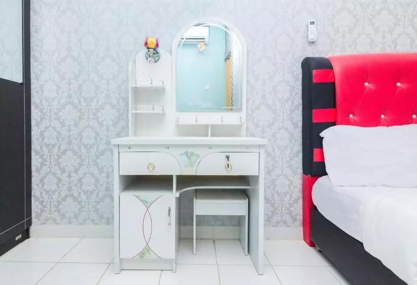 Hotelli Oyo Life 2466 Galaxy Kost