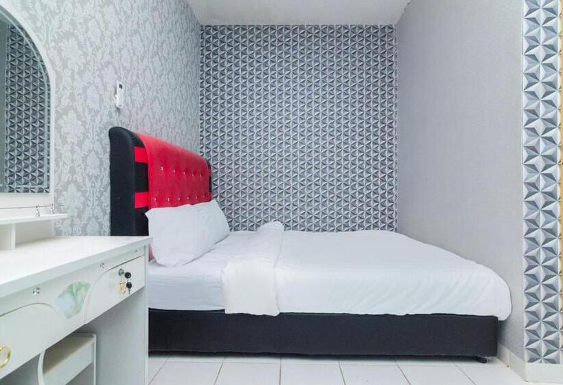 בית מלון כפרי Oyo Life 2466 Galaxy Kost