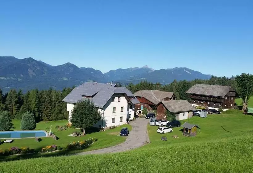 ホテル Pension Barzaunerhof