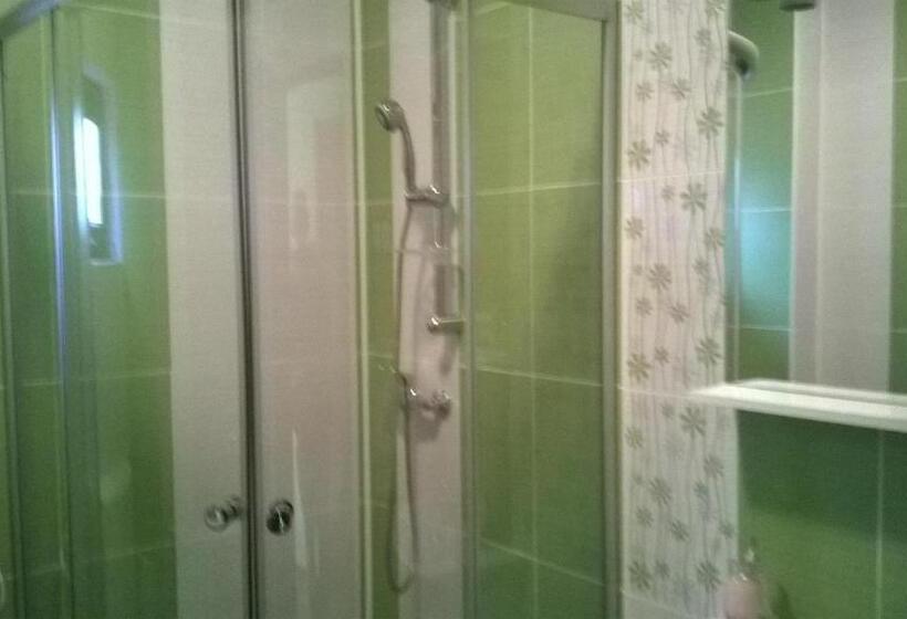 پانسیون Casa Edy