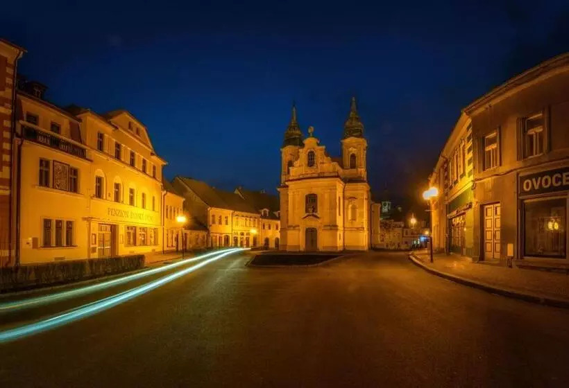 Majatalo Penzion Panský Dům