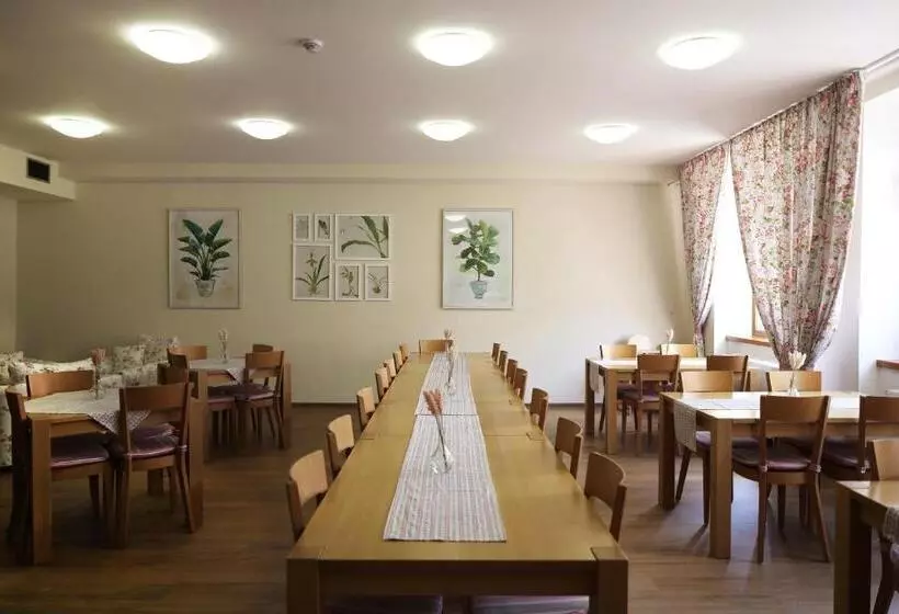 Majatalo Penzion Panský Dům