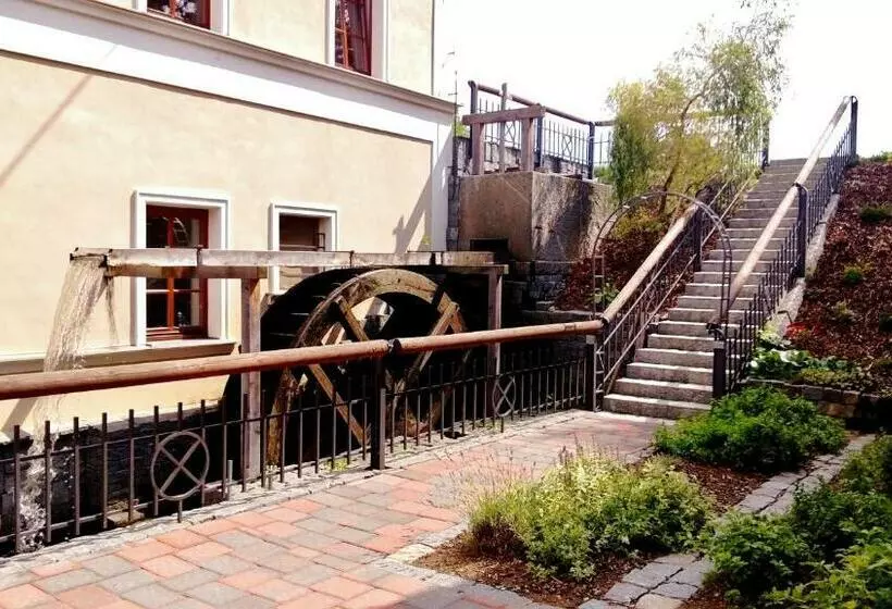 Majatalo Mlýn Mitrovice