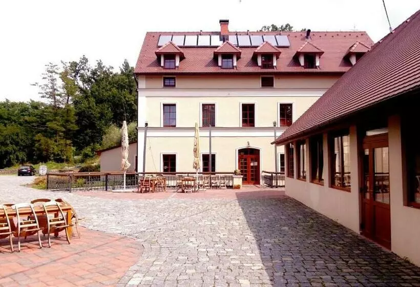 Majatalo Mlýn Mitrovice