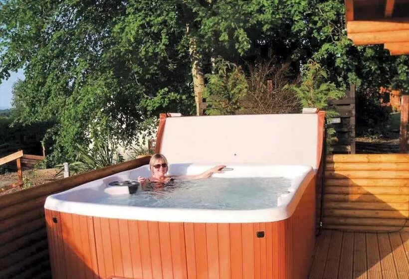 Lomakeskus Beech Hedge