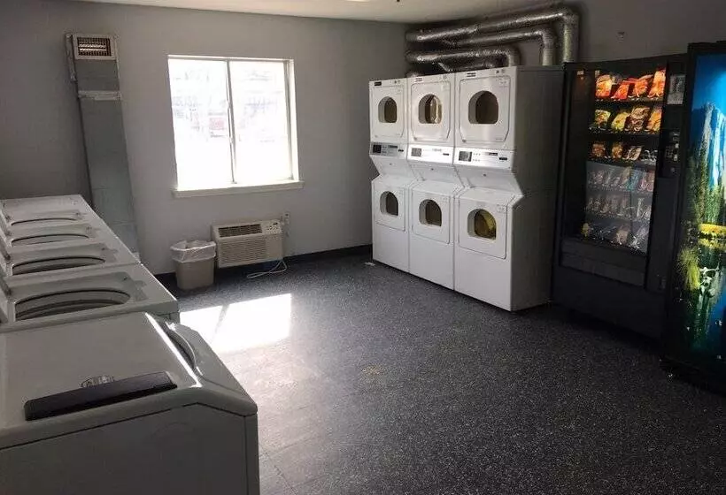 Hotelli Intown Suites Extended Stay Salt Lake City Ut   Woods Cross