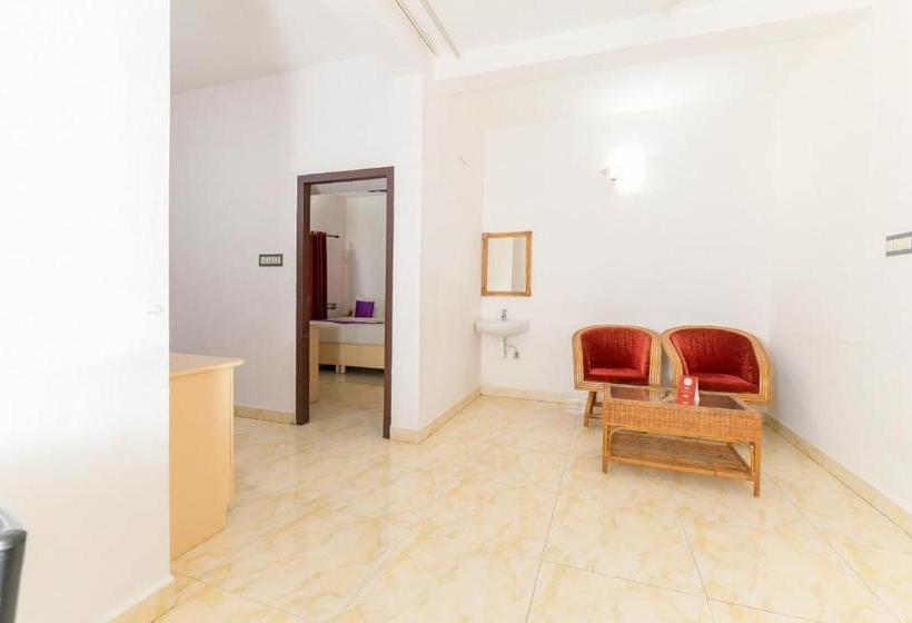 فندق Oyo 24433 New Kochi Residency