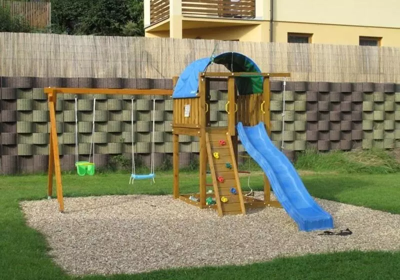 Majatalo Penzion   Restaurace Na Mýtě