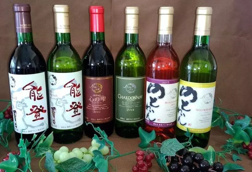 ホテル Notokakinoyado Castle Manai