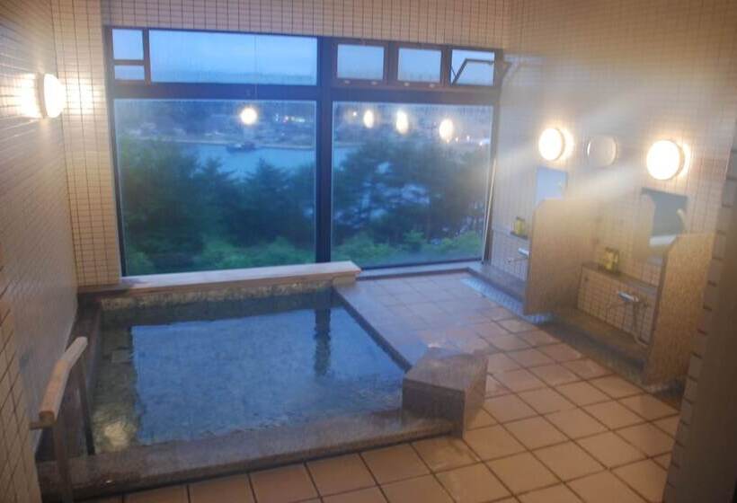 ホテル Notokakinoyado Castle Manai